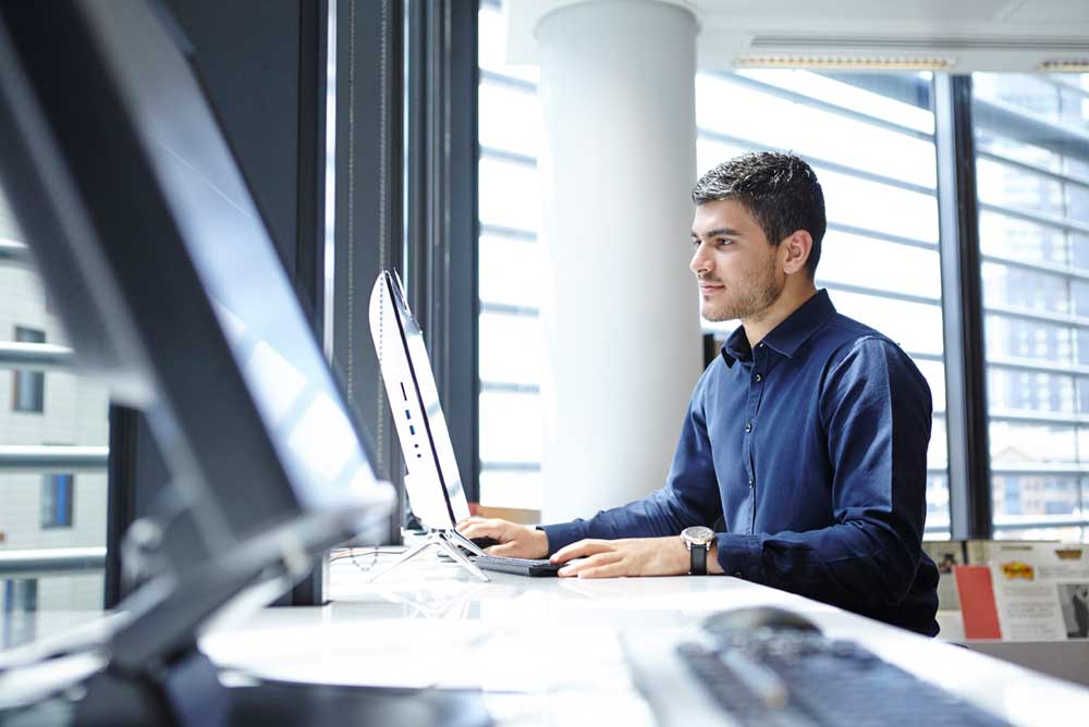 Trades in electronic form