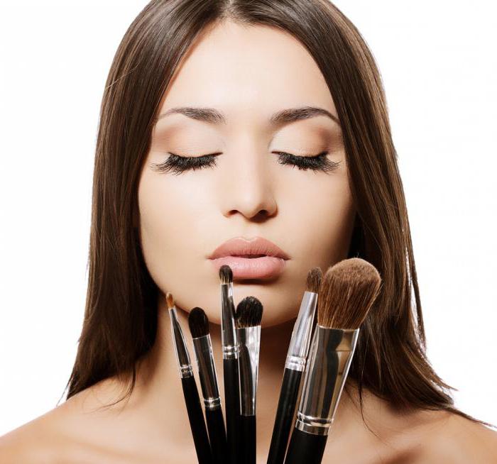 I want to become a make-up artist where to start