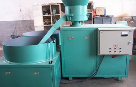 equipment for the production of granular feed