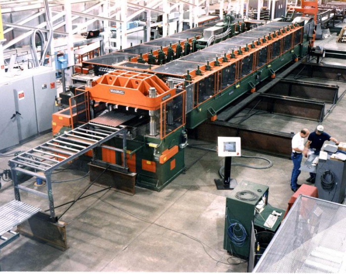 decking machine