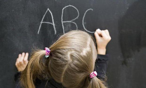 how to determine the citizenship of the child