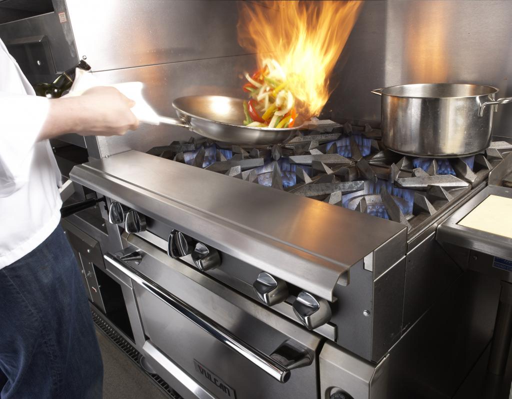 connecting a gas stove in the apartment