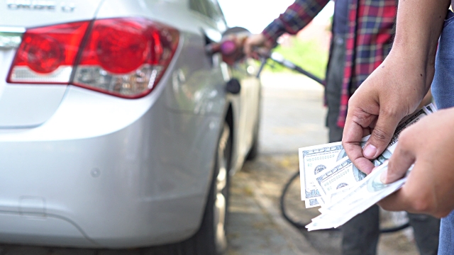 tore off a gun at a gas station what to do