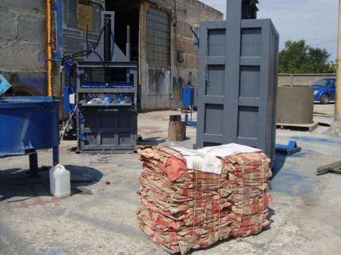 hydraulic press for cardboard