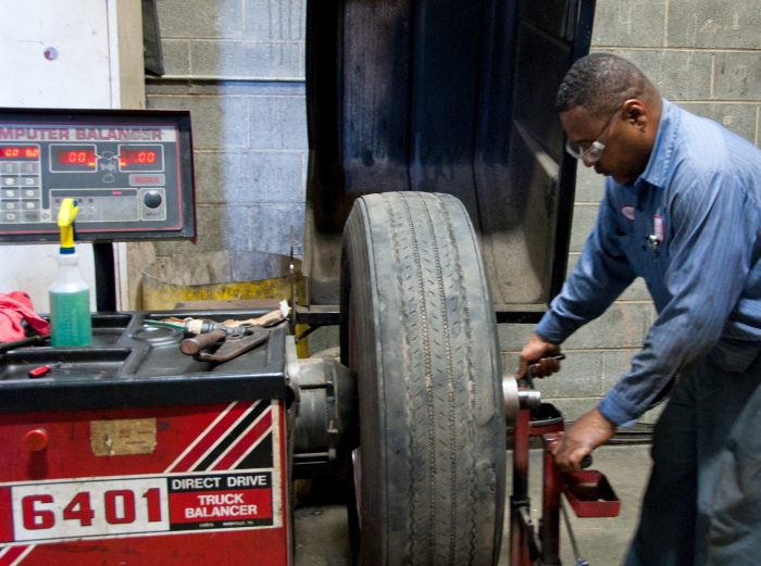 tire fitting materials