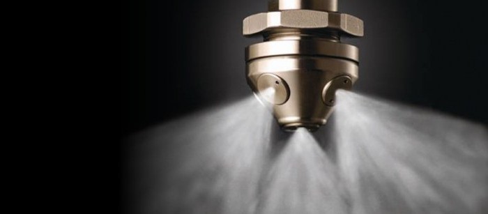 automatic fire extinguishing with finely divided water