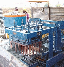 machine for the production of gas silicate blocks