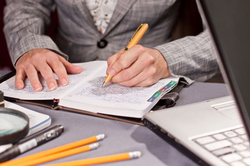 Is it possible to beat the bookmaker