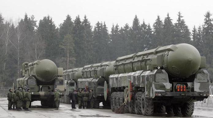 military district troops