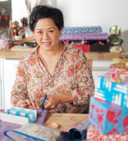 gift wrapping service