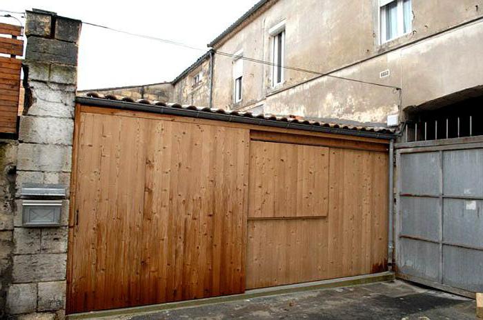 Is it possible to live in a garage