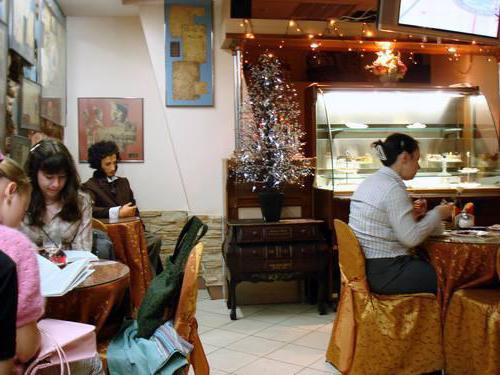 bookstores in moscow reviews addresses