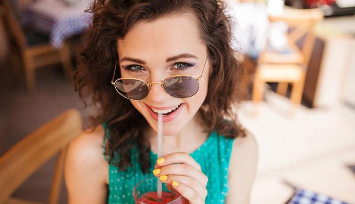 who can work at 14 years old girl