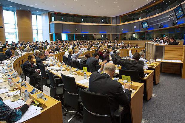 three branches of government legislative power