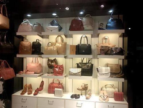 guangzhou clothing wholesale markets