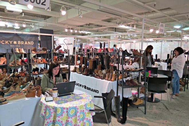 wholesale markets of guangzhou perfume manufacturers