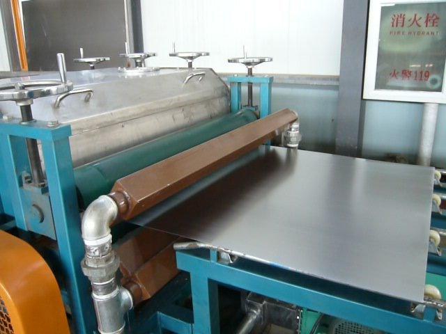 metal for the production of corrugated board