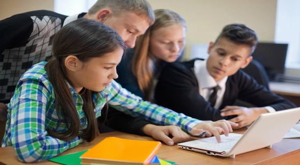 Which laptop to choose for study?