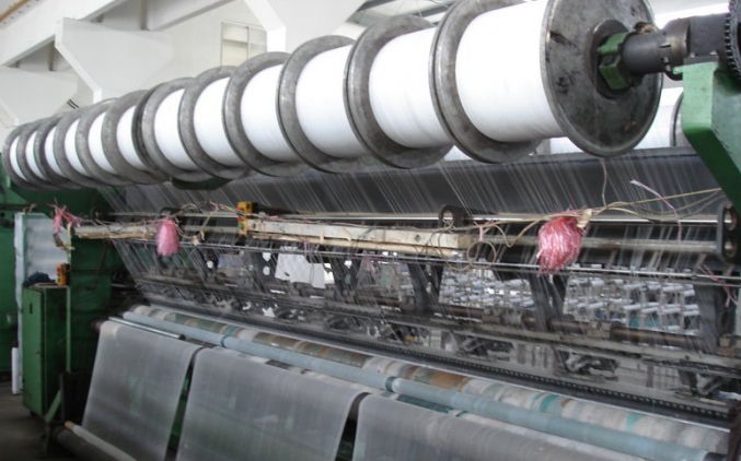 Fishing net knitting machines