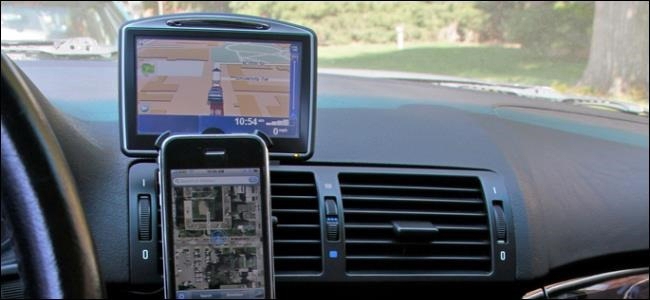 navigator in a car with traffic jams