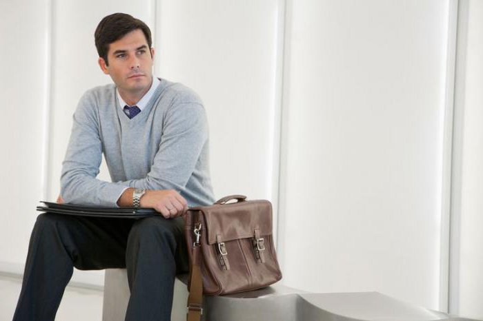 features of work and career building in the hr sphere