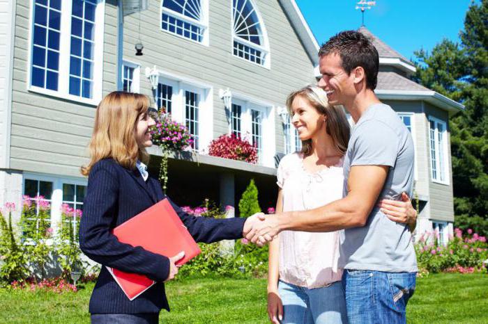 difference between apartments and apartments in Moscow