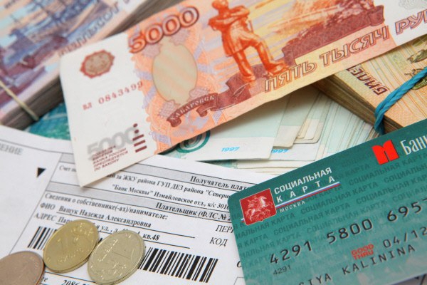 drawing up a Muscovite social card