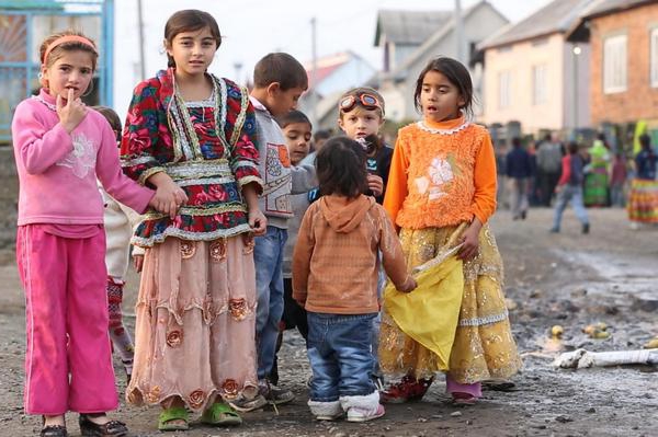 state targeted social assistance