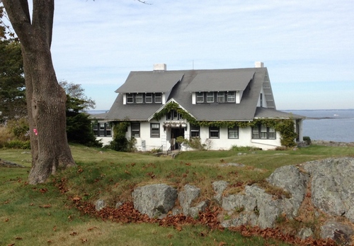 land owned by an apartment building