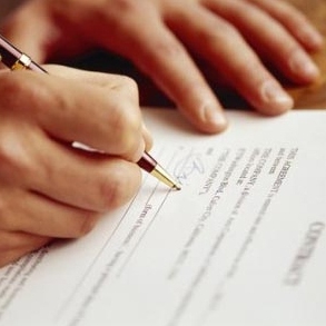 labor contract general director llc