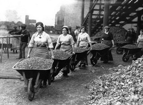 workers of the rear of the Second World War