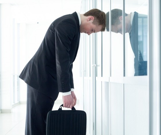 entry into a layoff under article