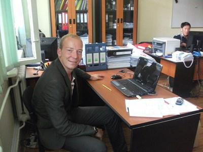 job economist job description