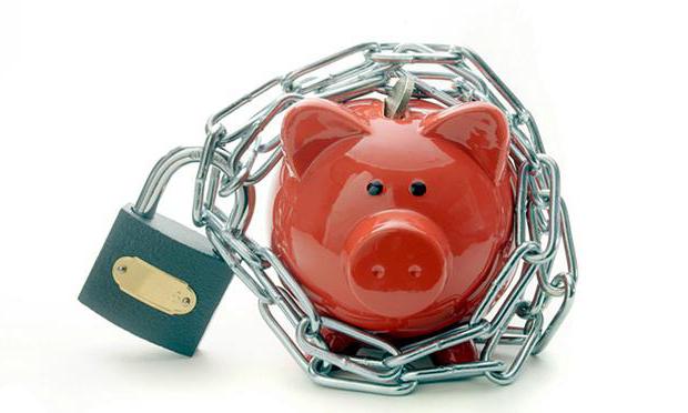 suspension of operations on bank accounts article