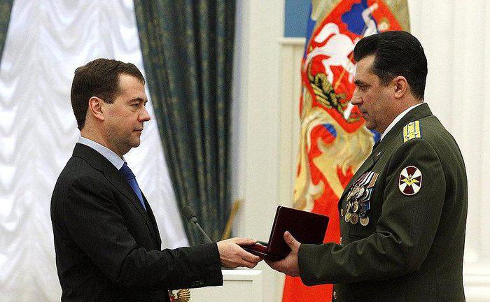 social guarantees of servicemen dismissed from military service