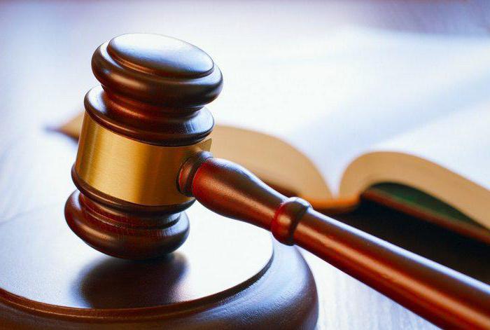 conditions of lawfulness when detaining a person who committed a crime