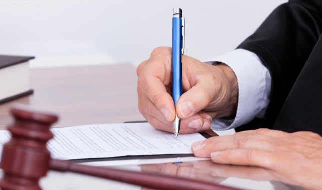 how to write a minor child out of the apartment