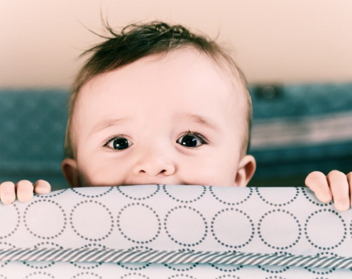 contract of giving an apartment to a minor child