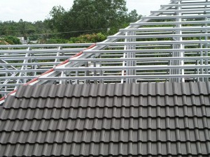 How to choose a metal tile?