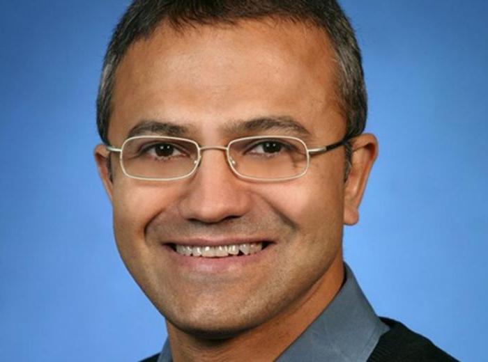 satya put on a photo