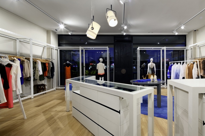 official duties of a clothing seller