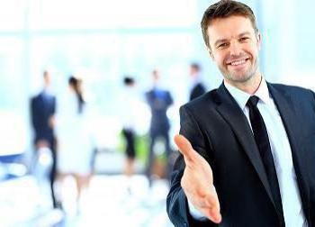 how much does a car sales manager get