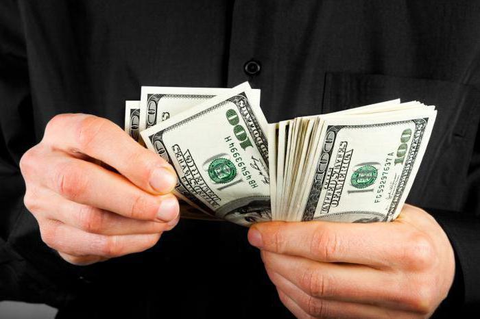 how many percent does the sales manager get