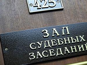 can they sell an apartment with registered people