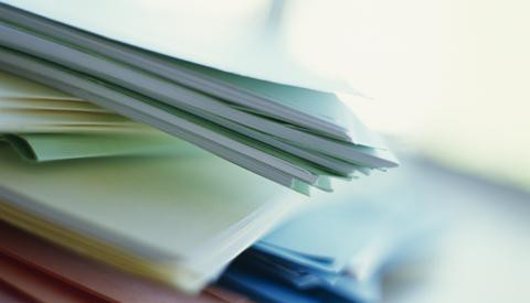 giving a share of an apartment to a minor child