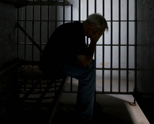 suspect detention tactics