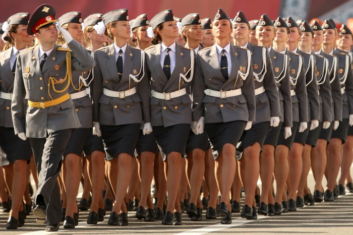 how to get a girl to work in the police