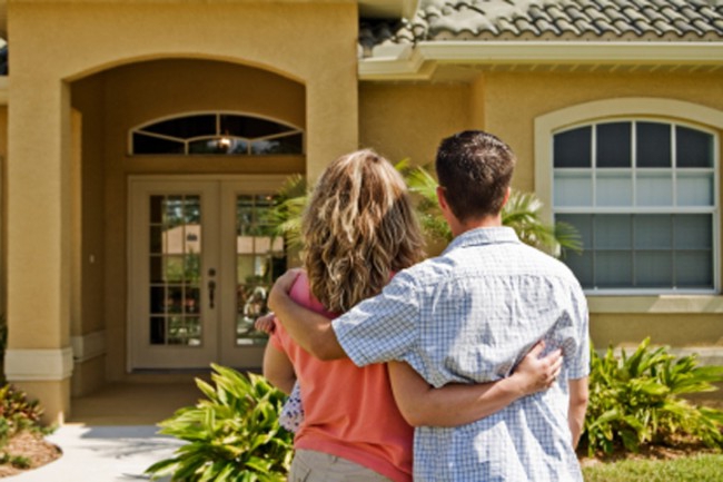 safe ways to transfer money when buying an apartment