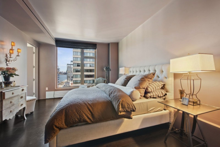 how is the transfer of money when buying an apartment in a mortgage in a savings bank