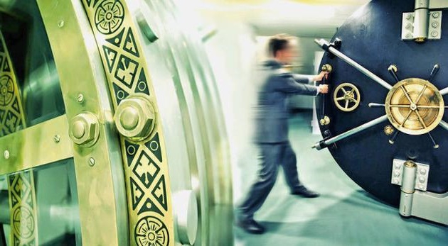 Compulsory deposit insurance system